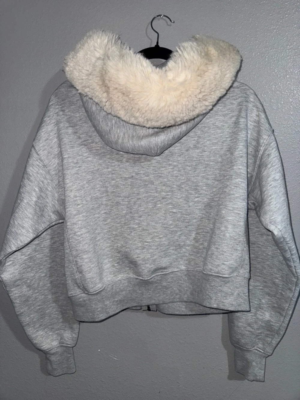 wild fable Light Gray Hoodie with Cream Faux Fur Trim - Picture 5 of 10